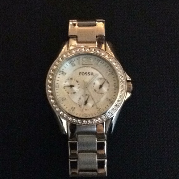 The Riley Watch - Picture 2 of 5